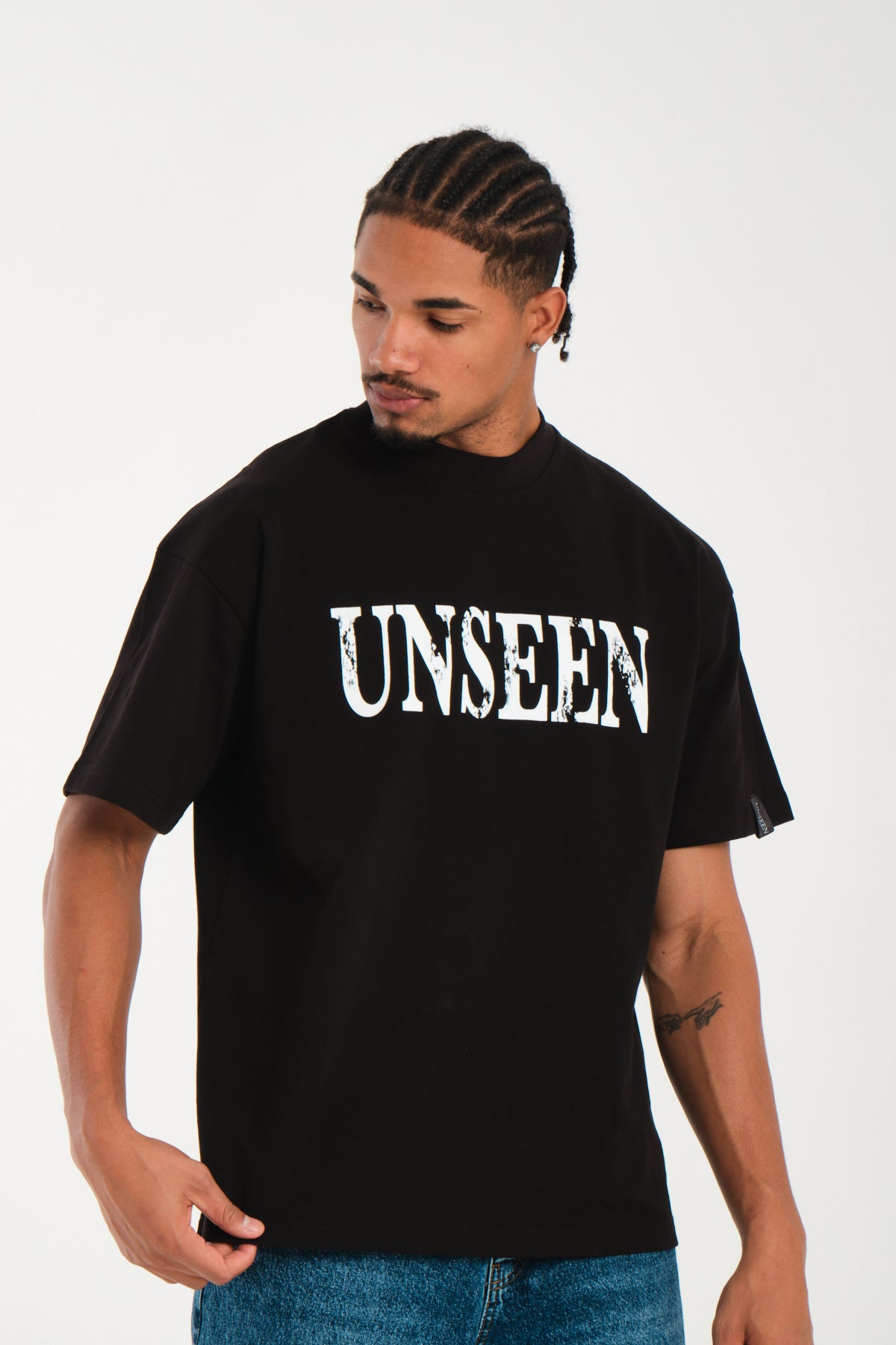 LUCKY UNSEEN - BLACK