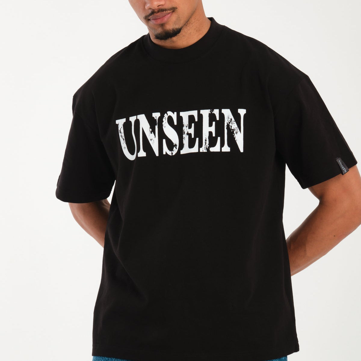 LUCKY UNSEEN - BLACK