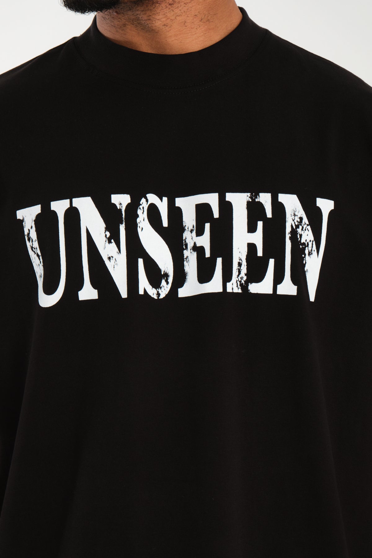 LUCKY UNSEEN - BLACK